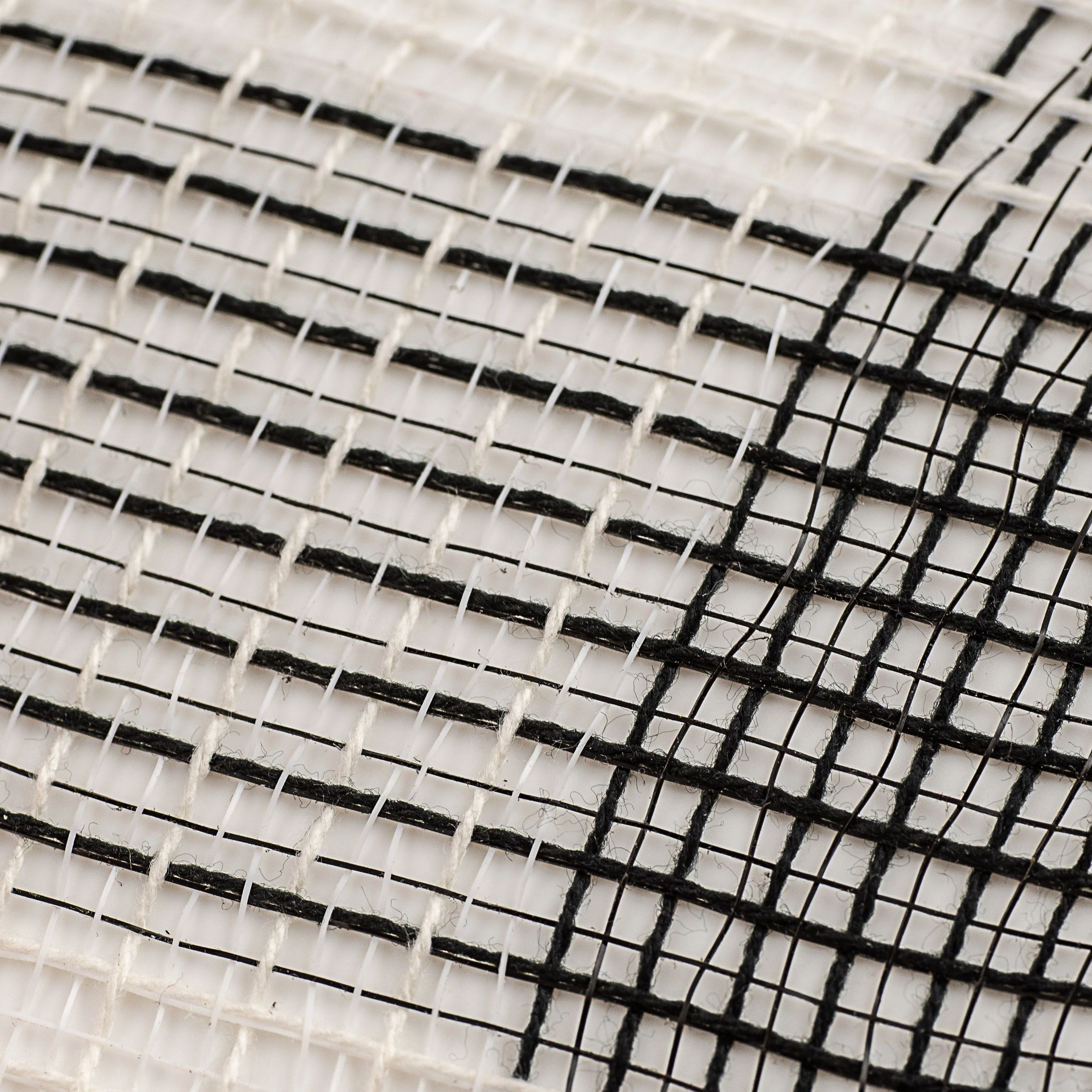 10" Fabric Mesh: Black & White Plaid