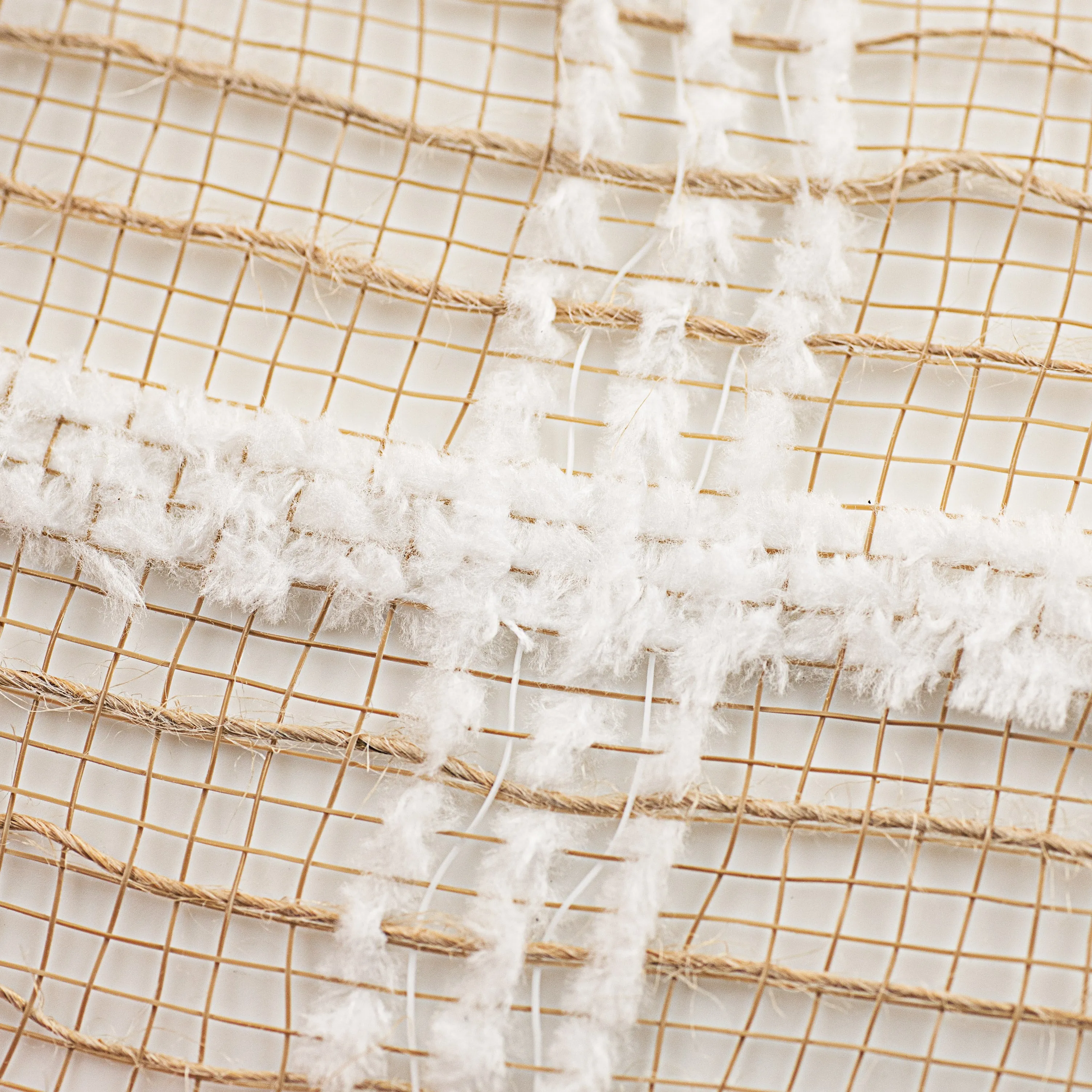 10" Magnolia Plaid Mesh: Natural & White