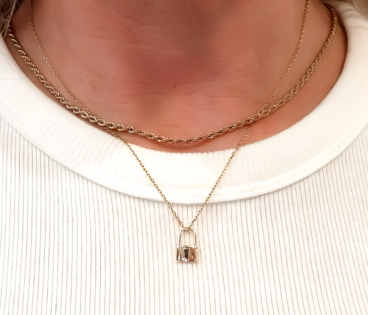 14k Gold Plated Goldie Lock Necklace : Gold