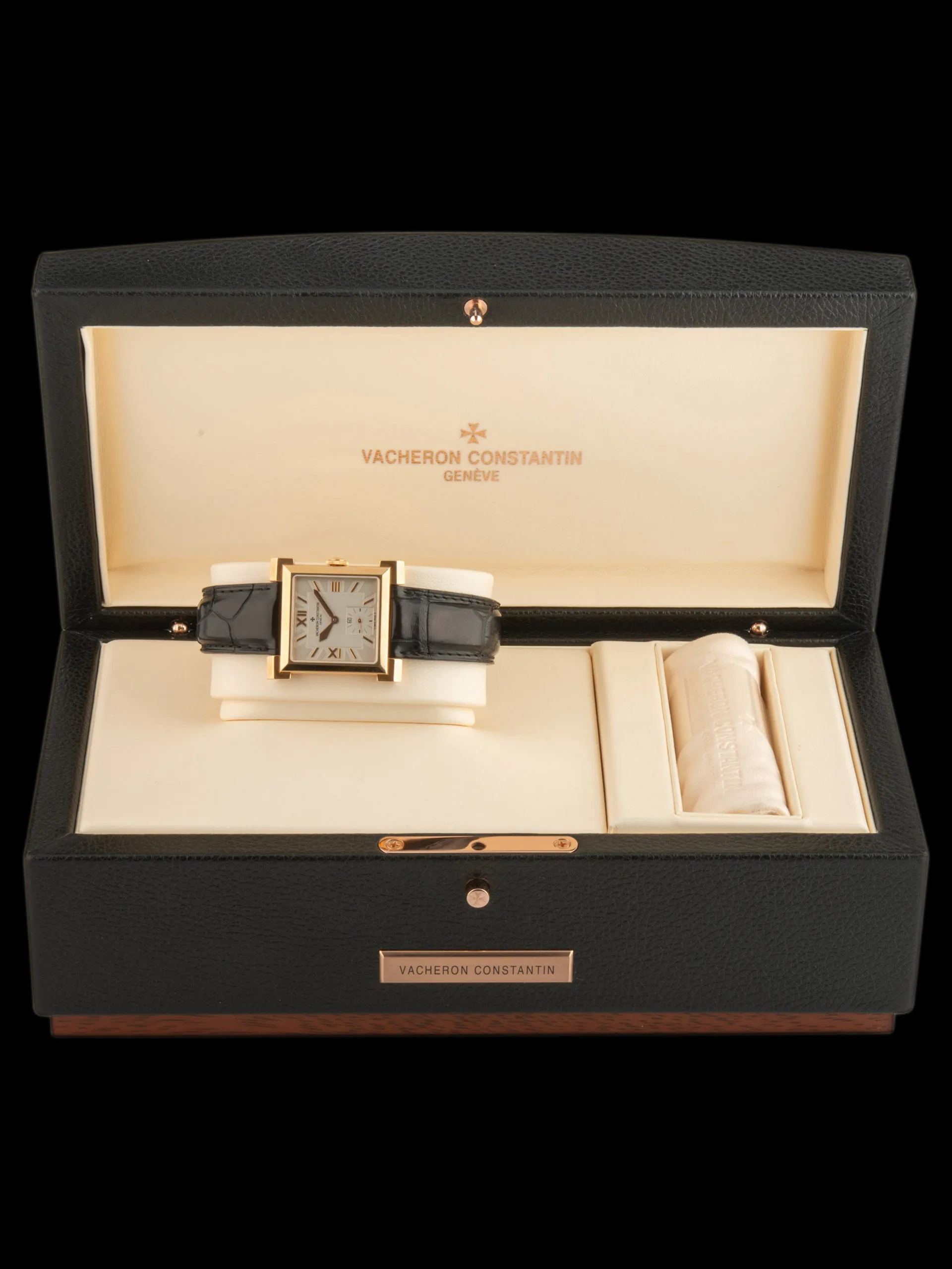2000 Vacheron Constantin Carree Historique (Ref. 91030) 18K YG W/ Box & Booklet