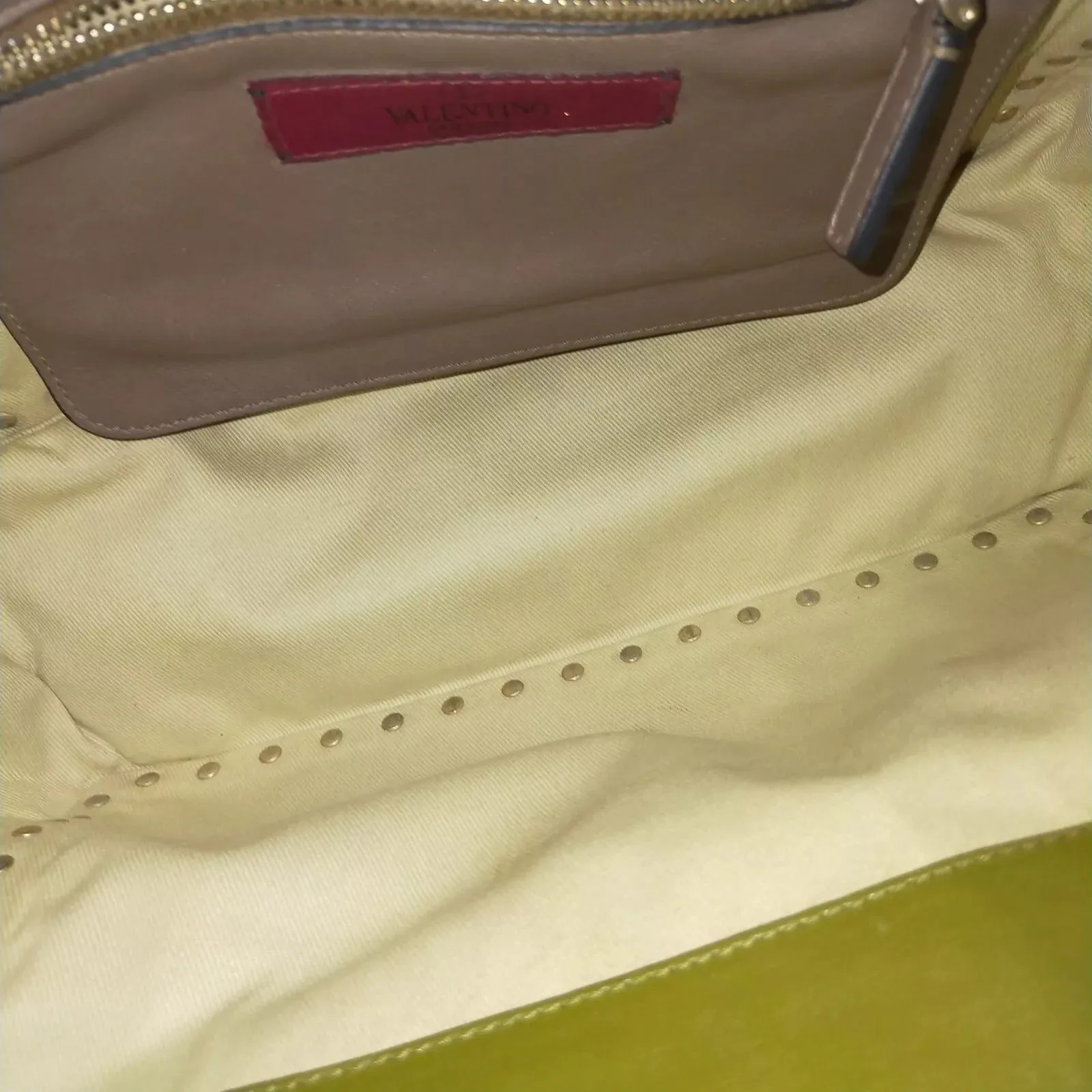 806385AT (X6) Valentino Garavani Crossbody Bag Green Leather