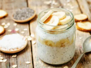 ACME OVERNIGHT OATS WITH BANANA   APRICOT