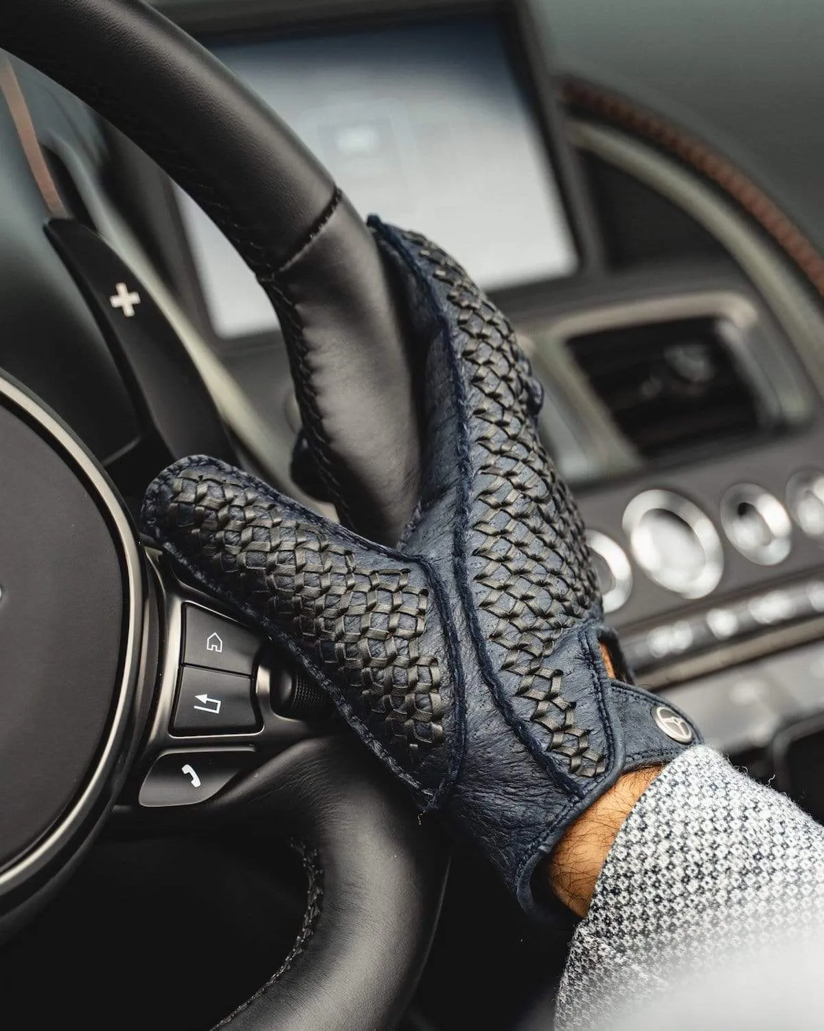 BESPOKE - Peccary Leather Driving Gloves - Blue/Dark Grey
