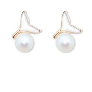 Budding Pearl Earring