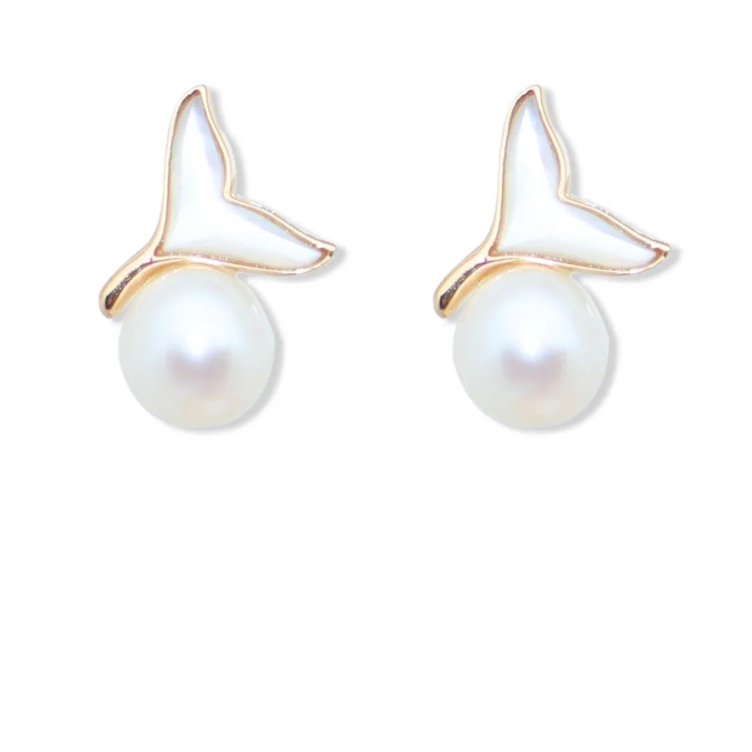 Budding Pearl Earring