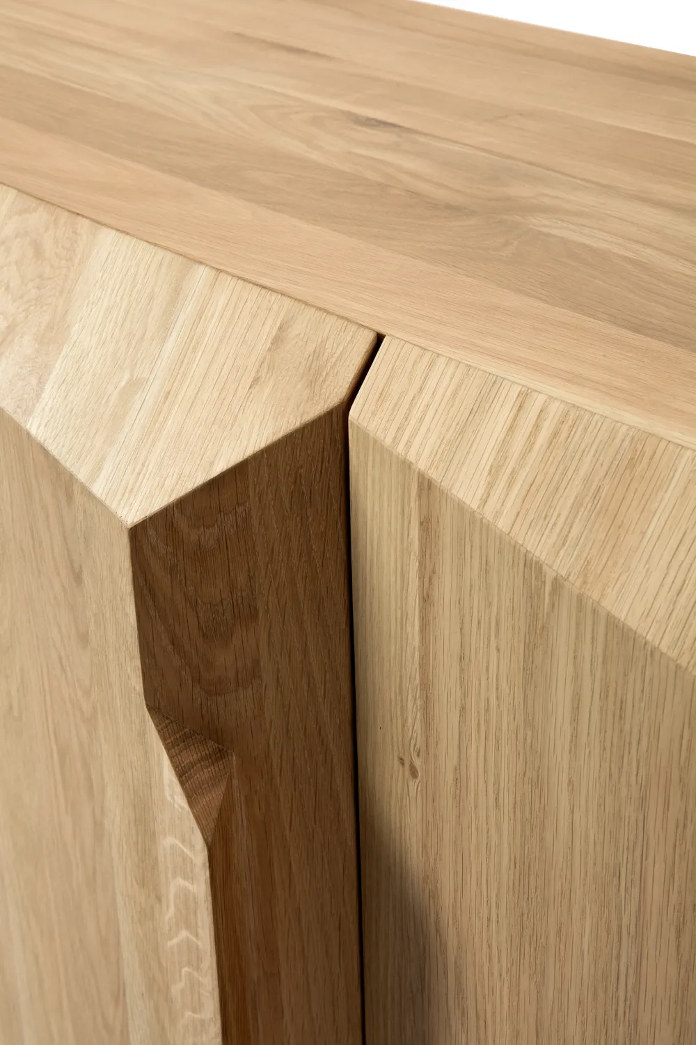 Carved Oak Sideboard | Ethnicraft Stairs