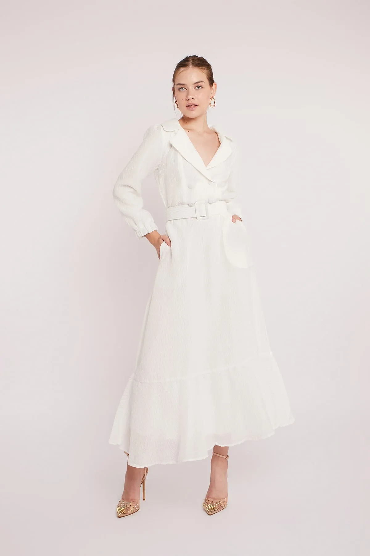 Chic Belted Dress - White