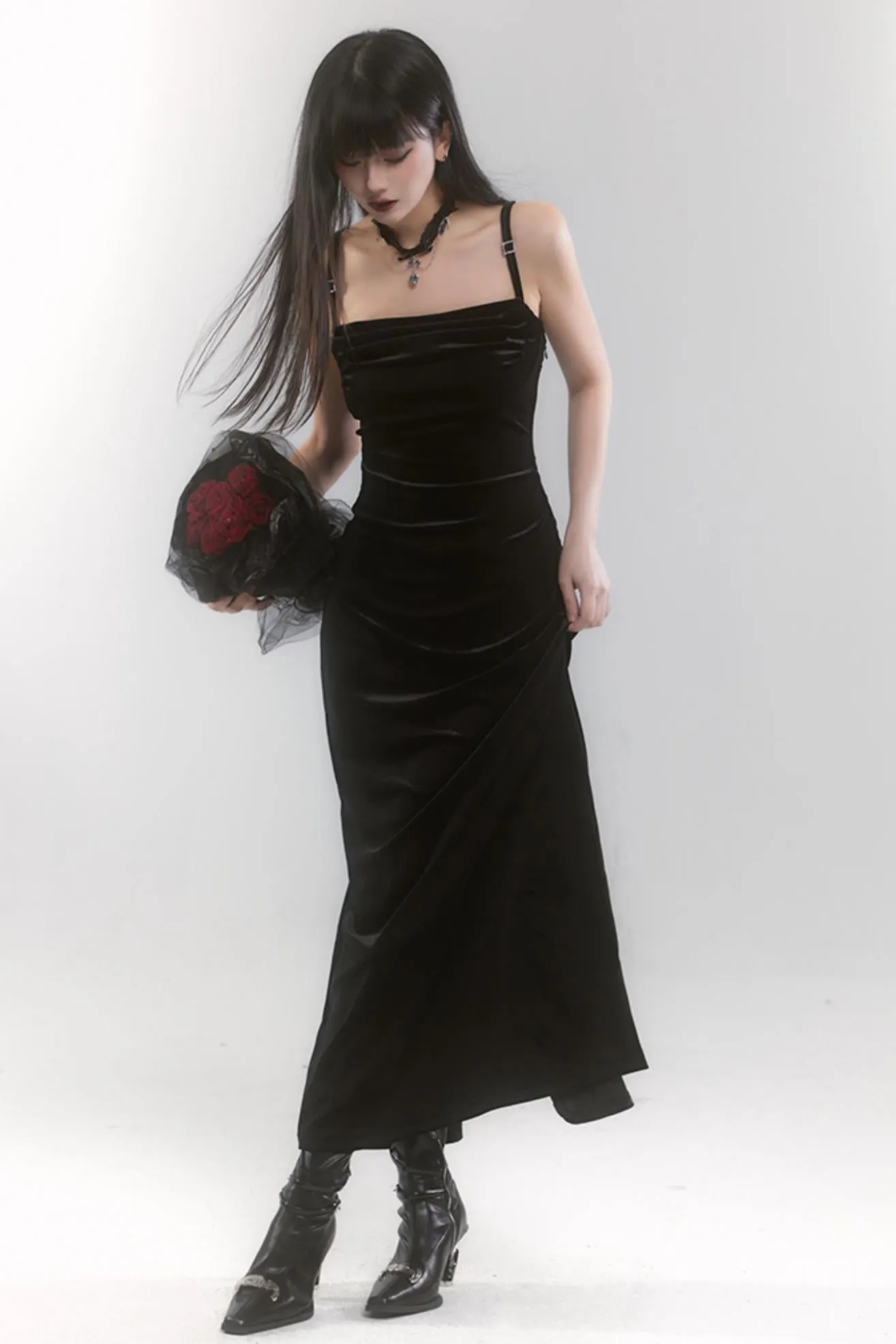 Chic Velvet Event Dress