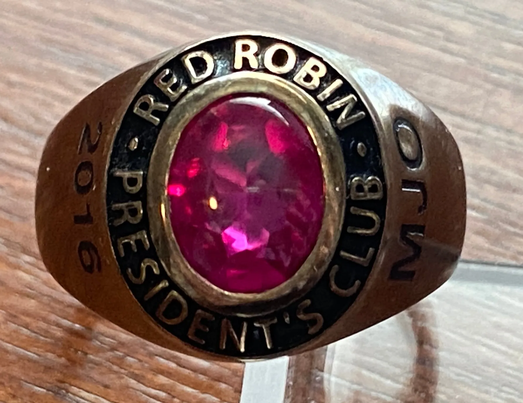 Gold Plate Red Robin Presidents Club Ring Pink Cabochon Sz 10.75