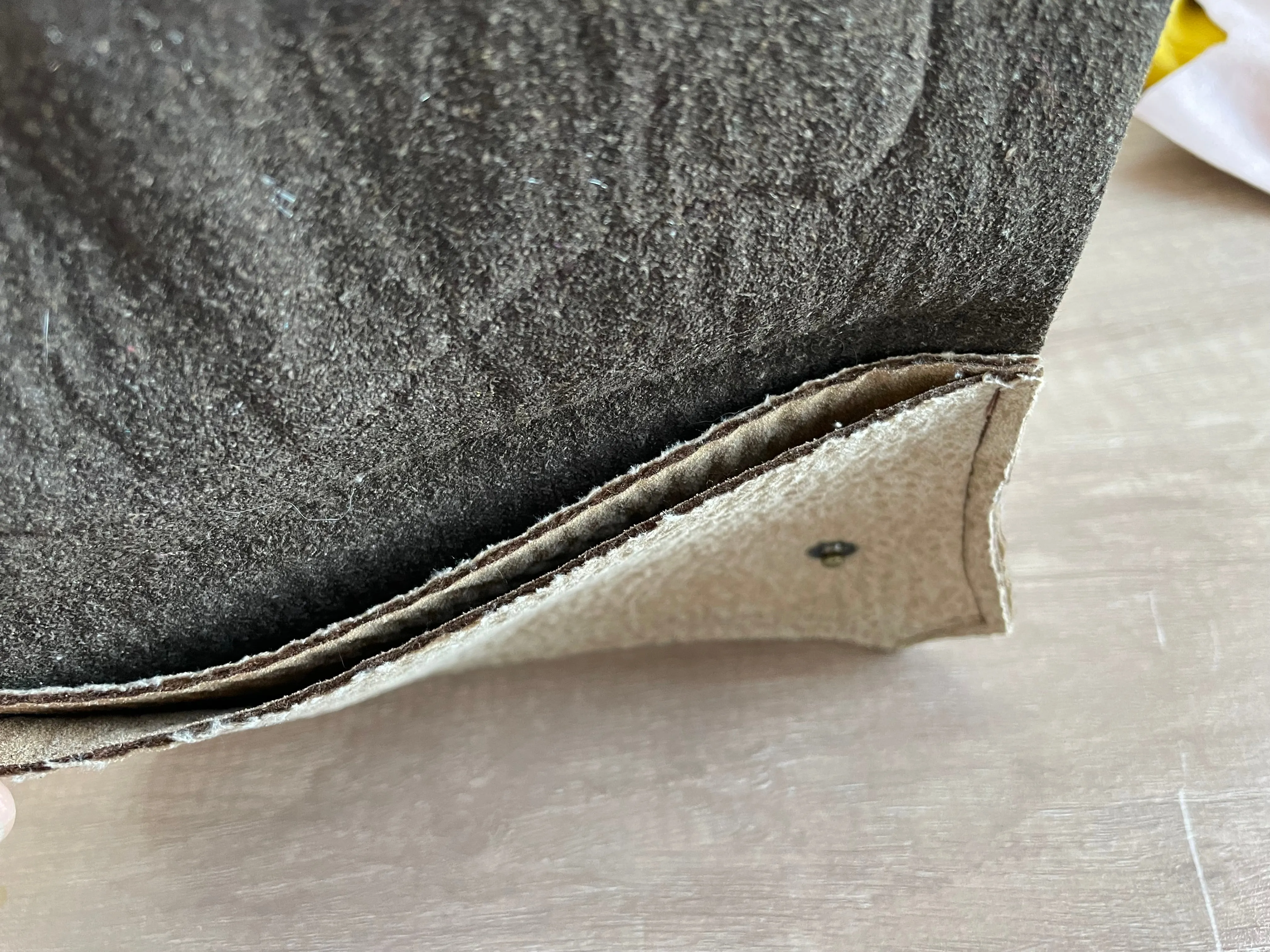 Handmade Brown Vegan Wallet – Unique Rauph Cut Design for Stylish Accessory