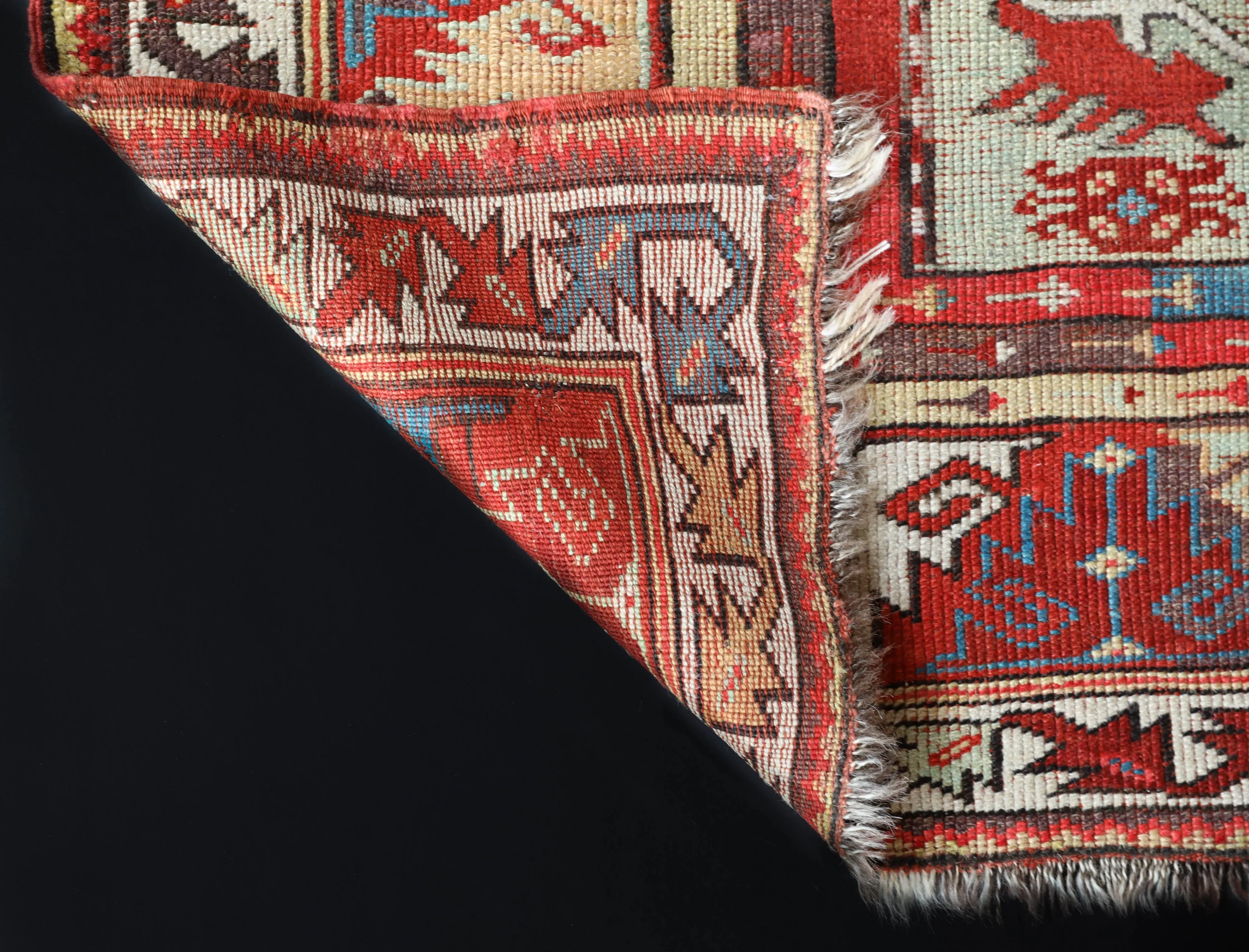 Heritage Collection - Antique Ada Milas Rug 2'11"x4'2"
