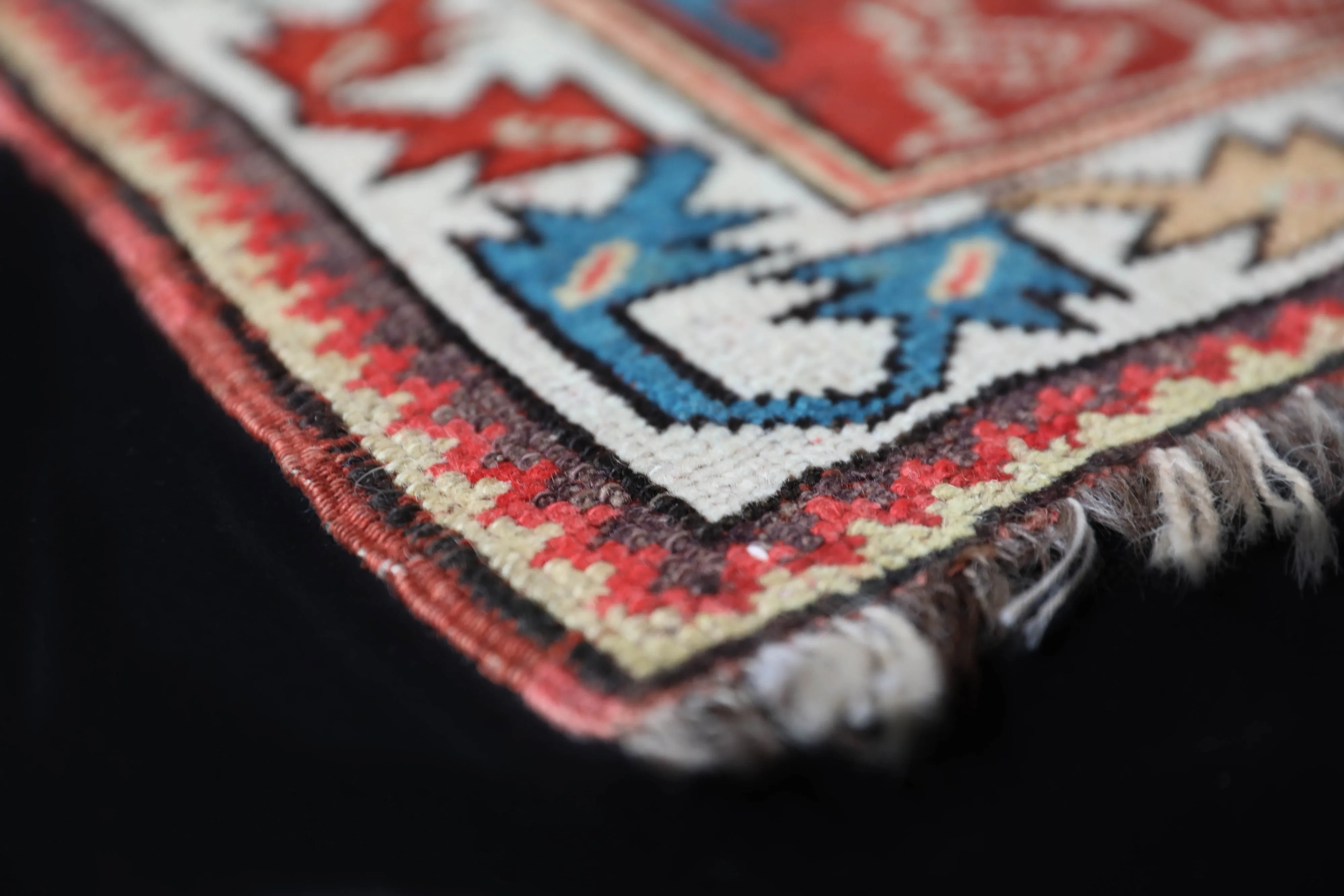 Heritage Collection - Antique Ada Milas Rug 2'11"x4'2"