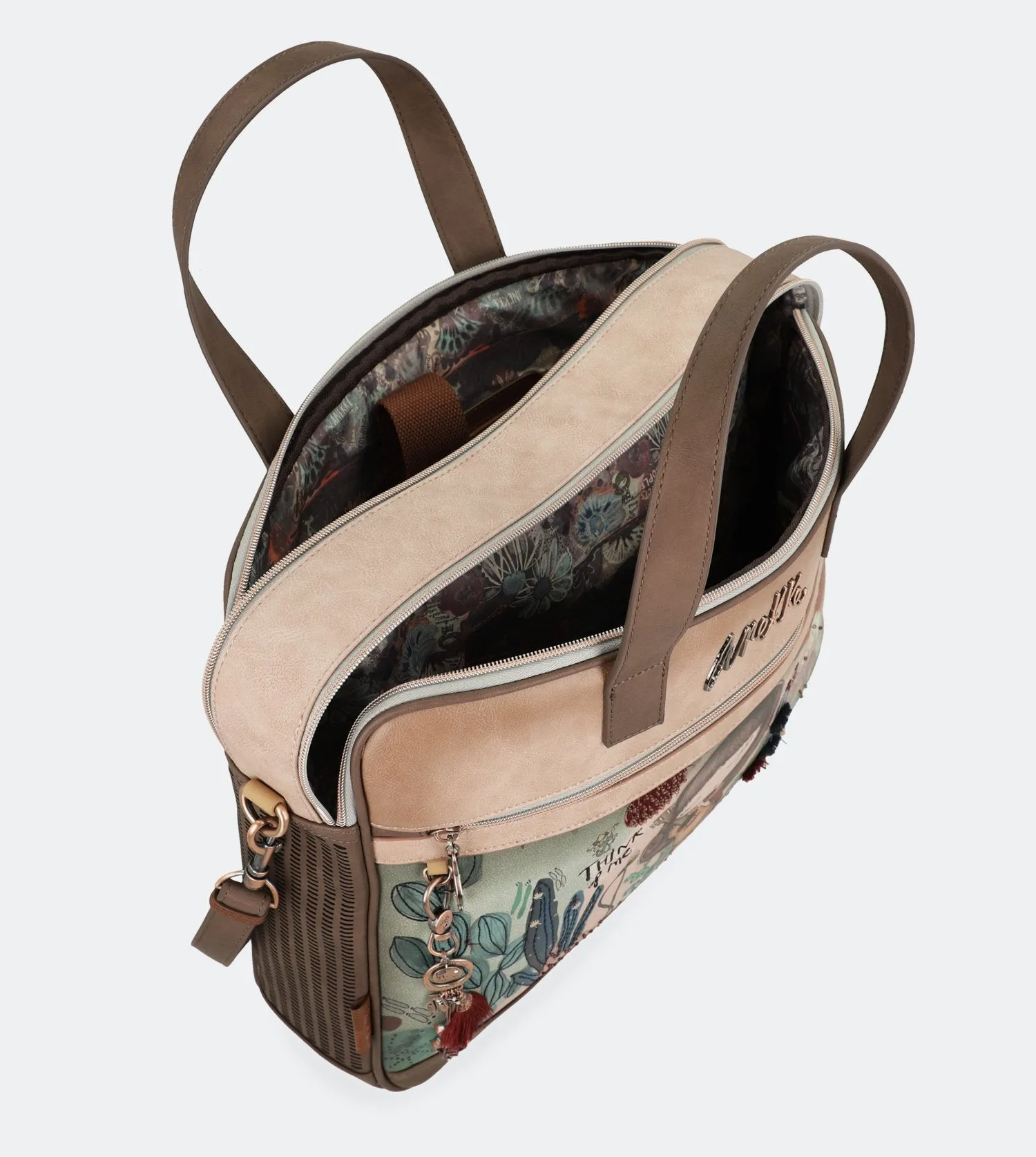 Ixchel Briefcase with a zip