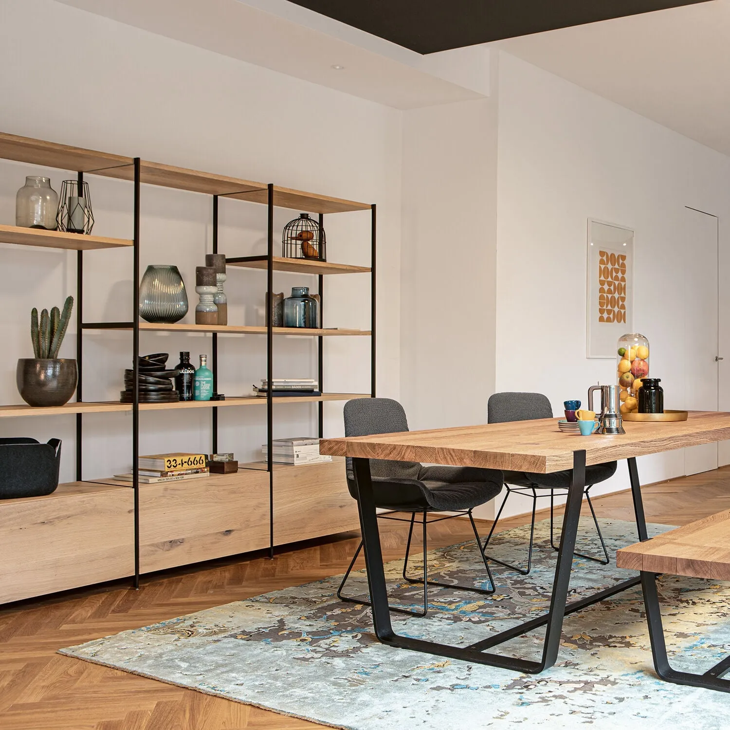 janua | bc 06 room 68 shelving system | 4x5 grid oak   black