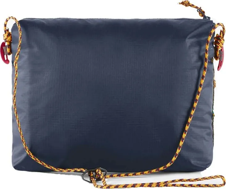 Klättermusen Algir Accessory Bag Large Indigo Blue | Buy Klättermusen Algir Accessory Bag Large Indigo Blue here | Outnorth