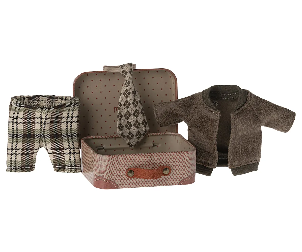 MAILEG - CLOTHING: JACKET, PANTS & TIE IN A SUITCASE FOR GRANDPA MOUSE