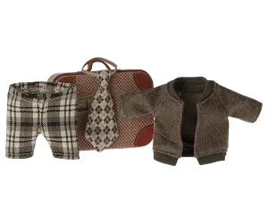 MAILEG - CLOTHING: JACKET, PANTS & TIE IN A SUITCASE FOR GRANDPA MOUSE