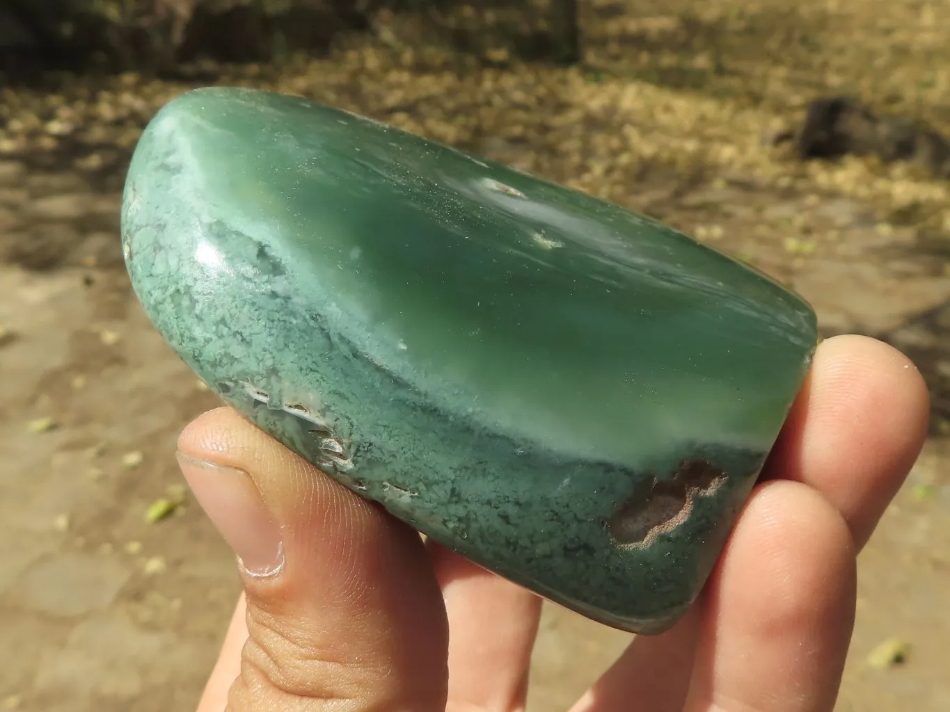 Polished Emerald Mtorolite Galet-Palm Stones x 6 From Mutorashanga, Zimbabwe