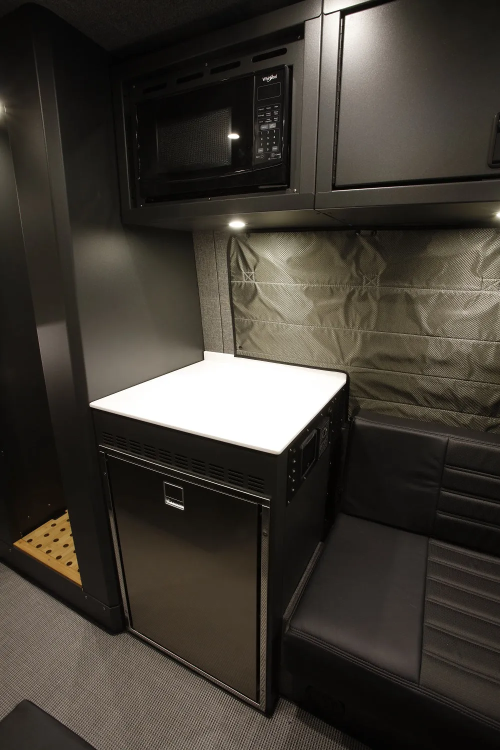 RB Touring Van SN - 170 EXT 3500 4X4