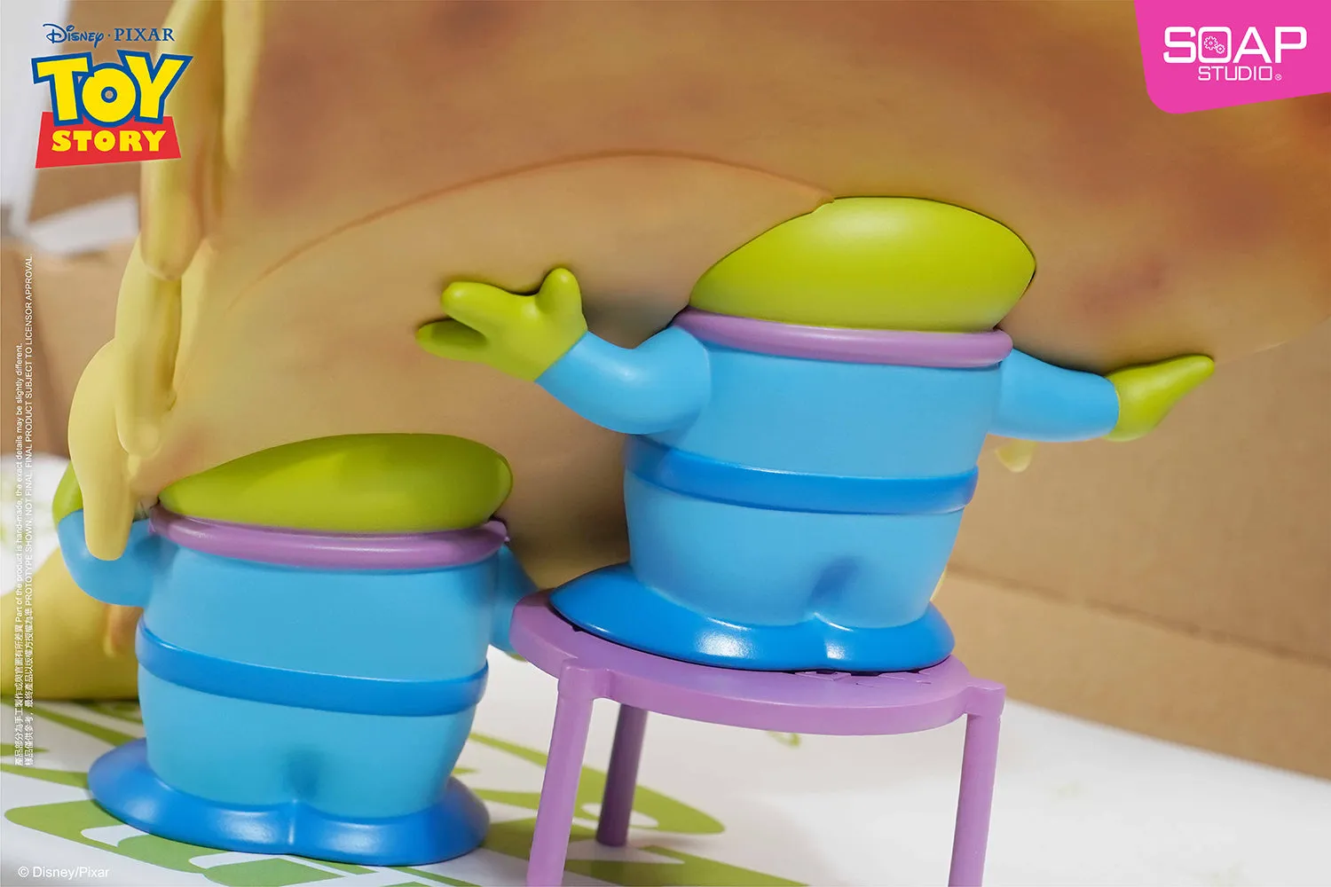 Soap Studio PX022 Pixar Aliens Pizza Day Figure