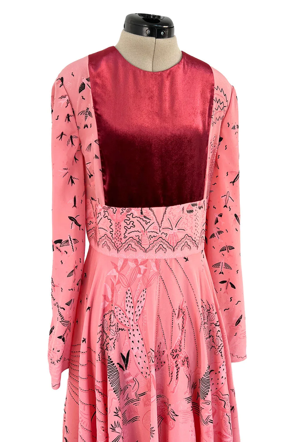 Spring 2017 Valentino by PierPaolo Piccioli Runway Look 12 Zandra Print Pink Silk Dress