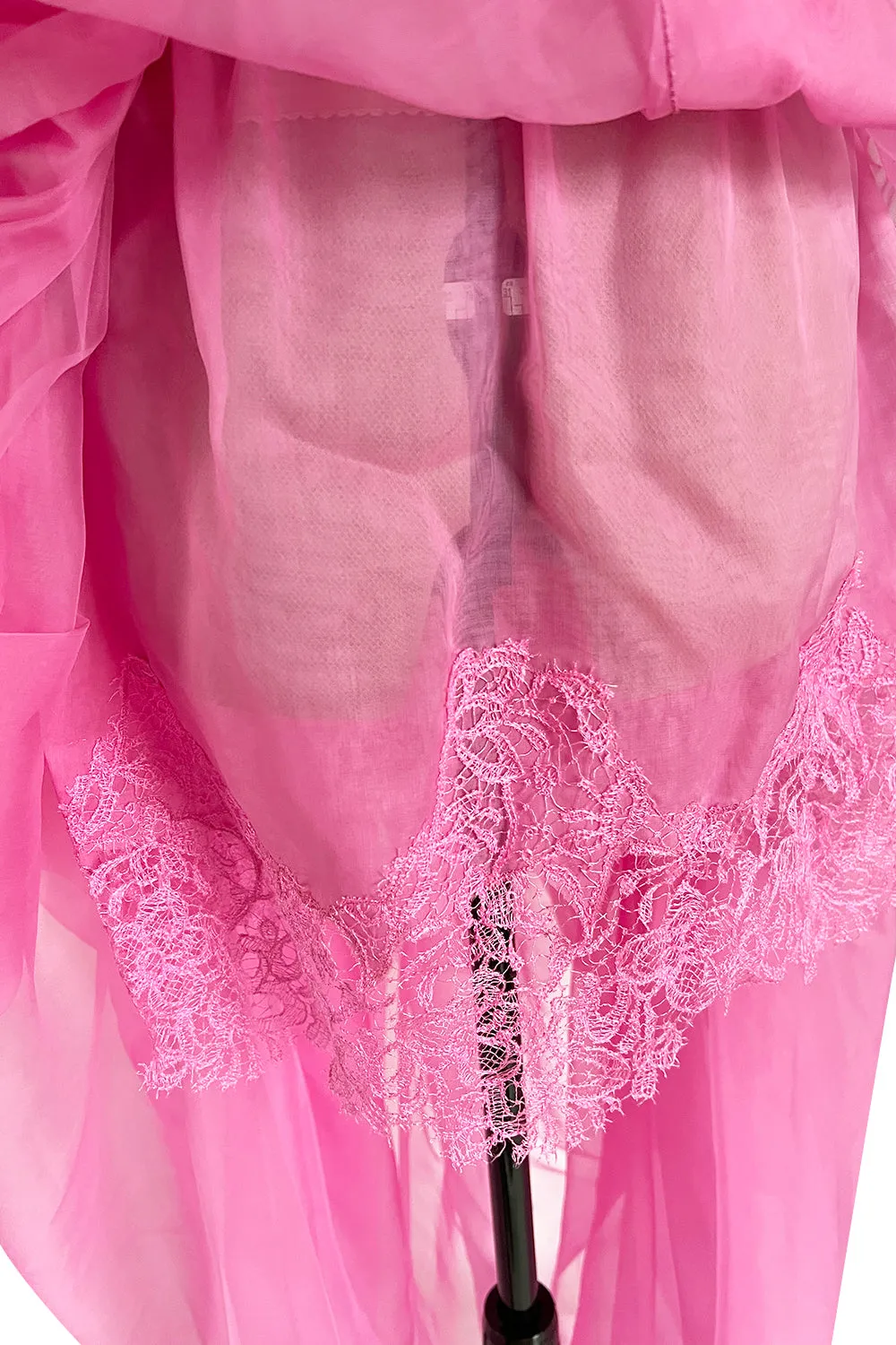 Stunning 2018 Ermanno Scervino Strapless Vibrant Pink Chiffon Dress w Bustle Skirting