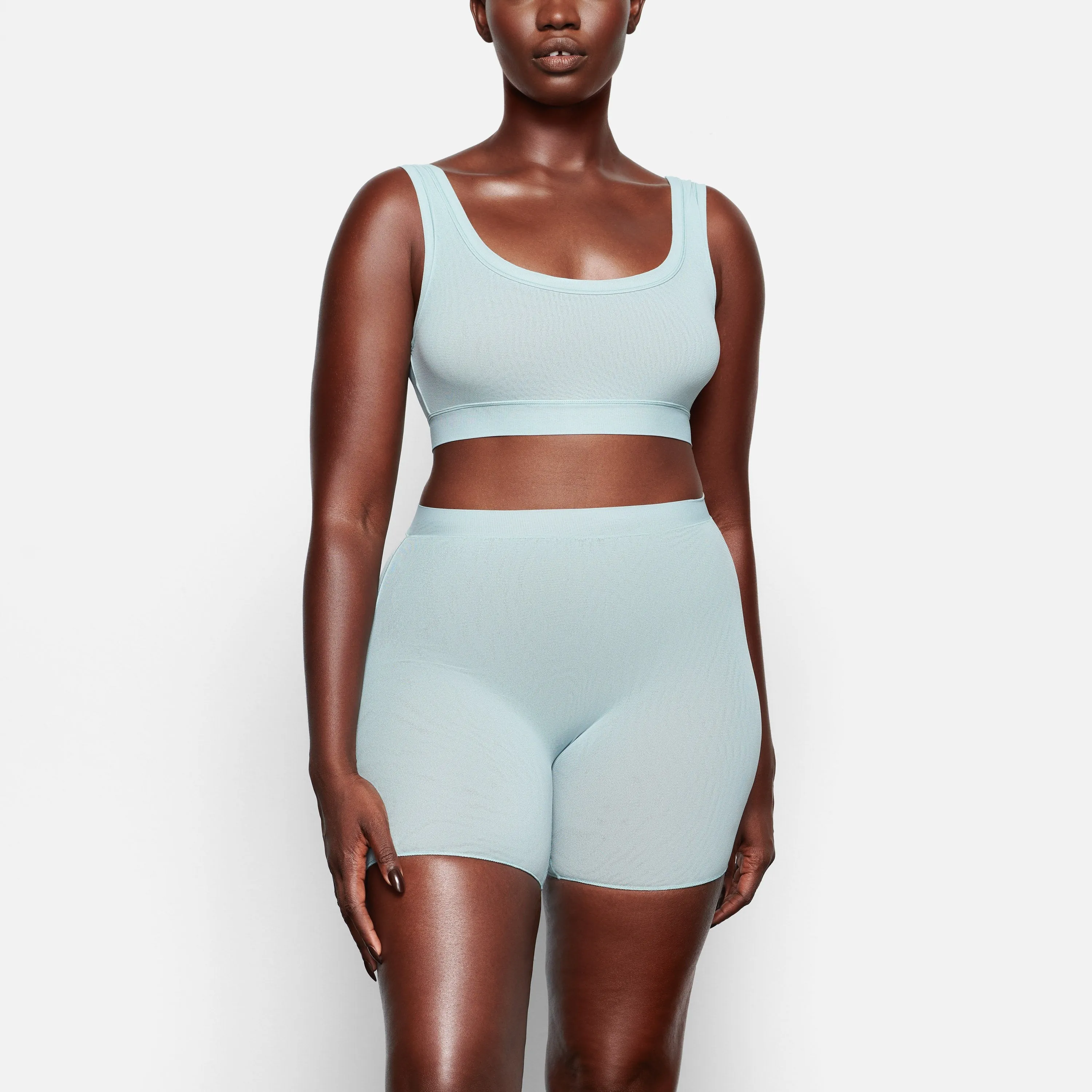 SUMMER MESH SHORT | SKY