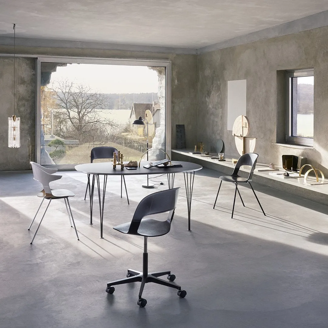 Super-Elliptical Table