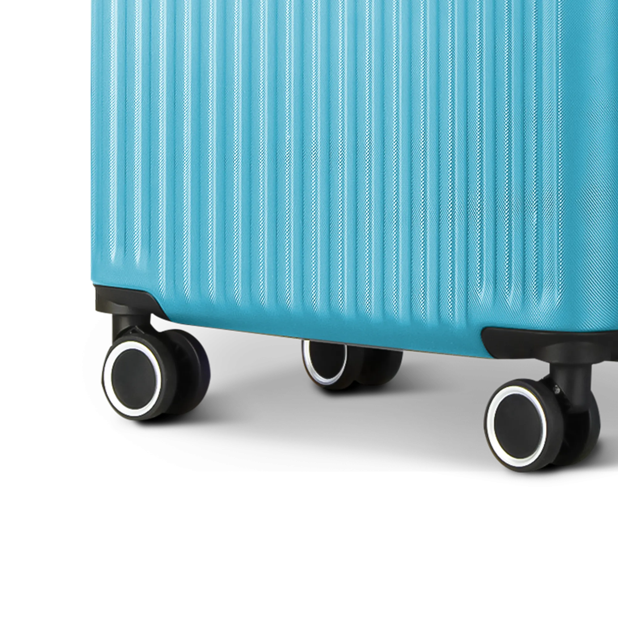 Vacay 20" Cabin Suitcase in Light Blue